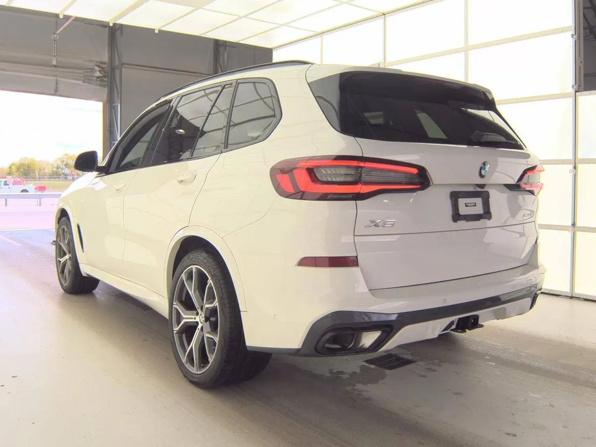 BMW X5 SPORTS ACTIVITY VEHICLE 2022