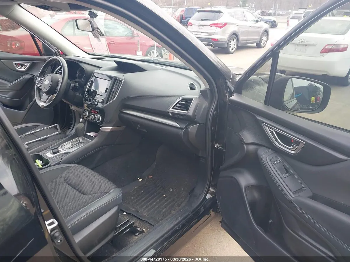 SUBARU FORESTER PREMIUM 2022