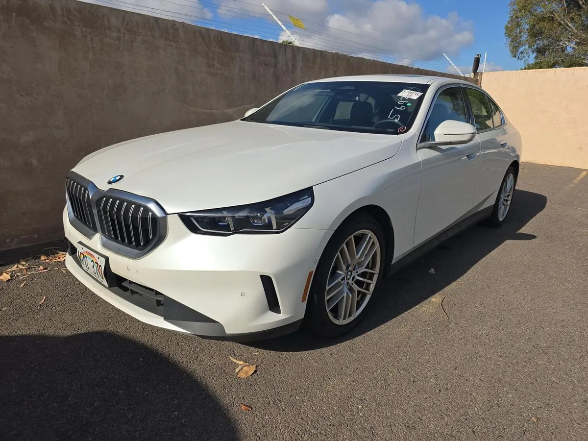 BMW 5 SERIES SEDAN 530I 2024