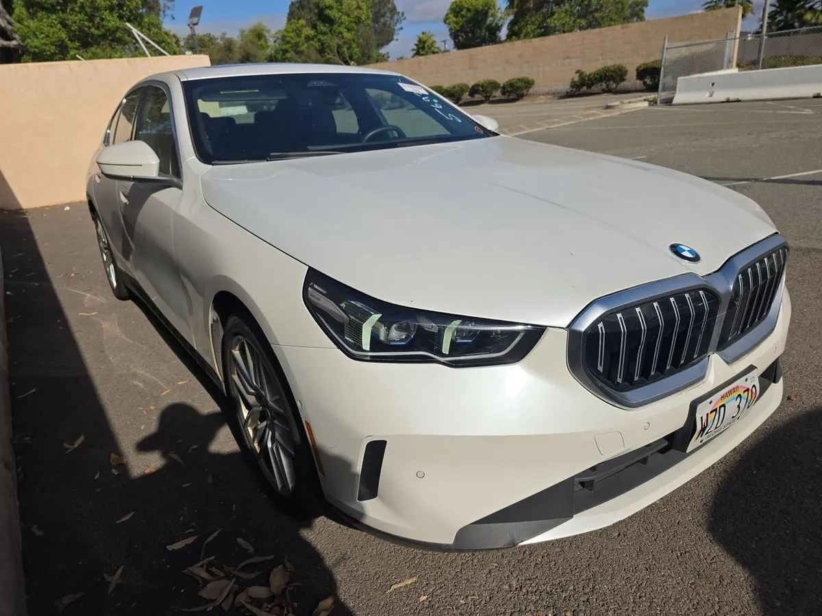 BMW 5 SERIES SEDAN 530I 2024