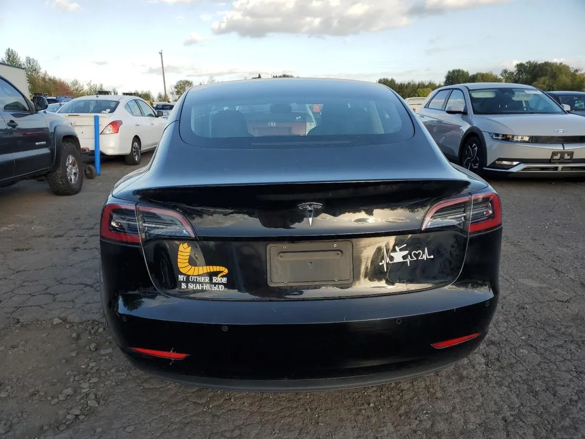 TESLA MODEL 3 2019