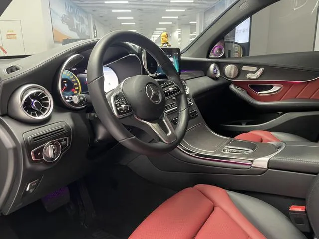 MERCEDES-BENZ GLC COUPE 2021