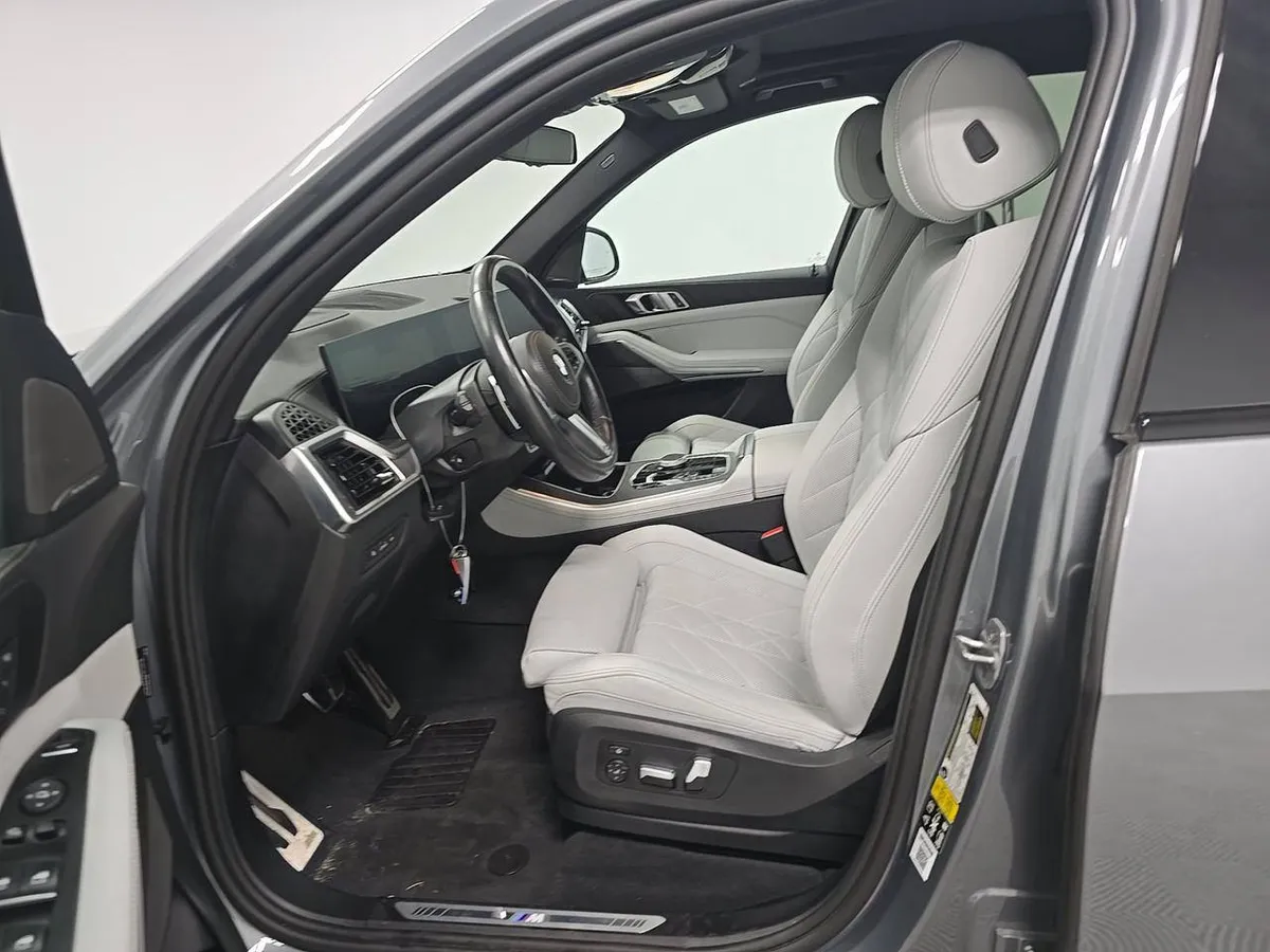 BMW X5 SPORTS ACTIVITY VEHICLE 2024