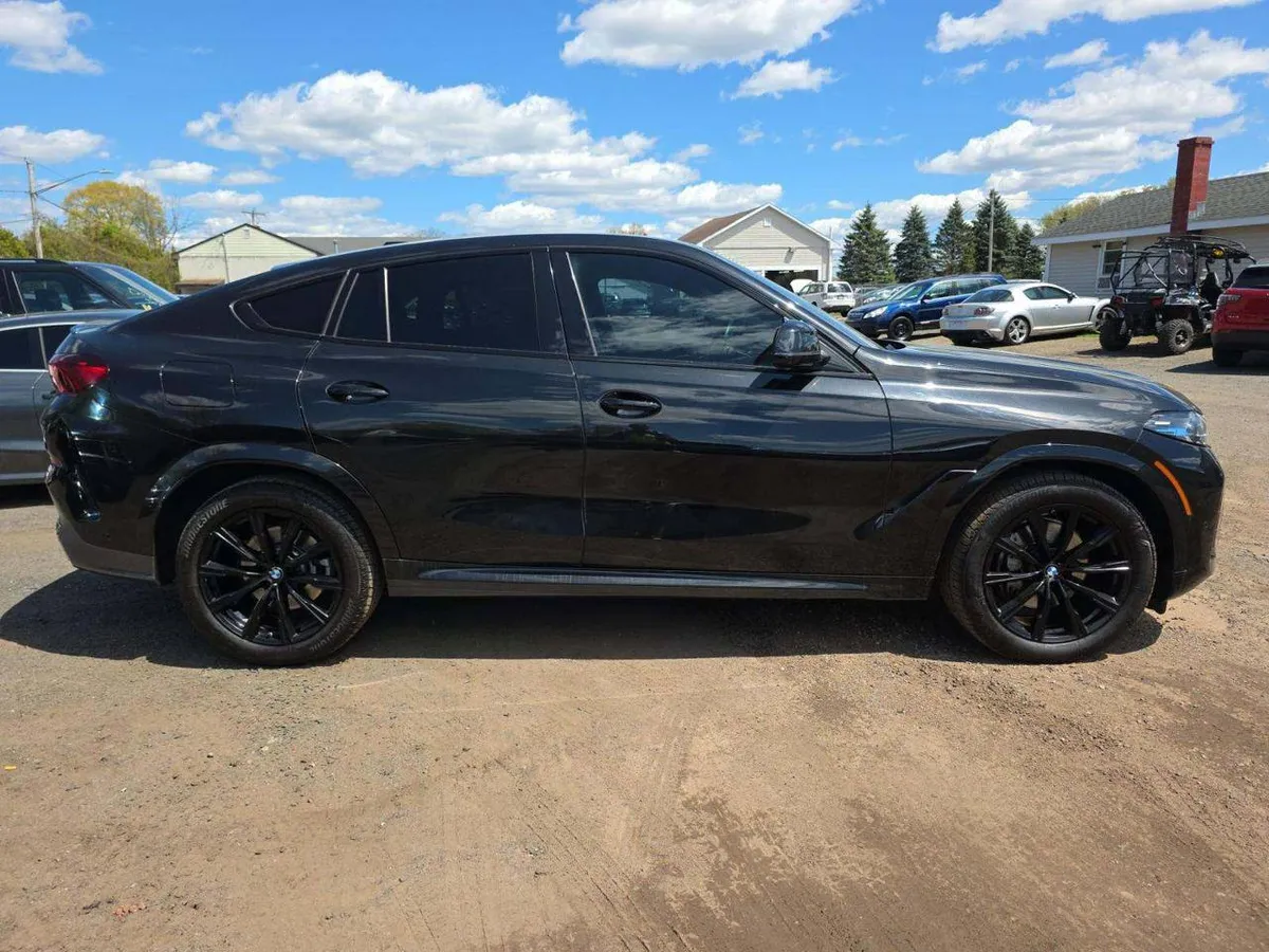 BMW X6 SPORTS ACTIVITY COUPE 2024