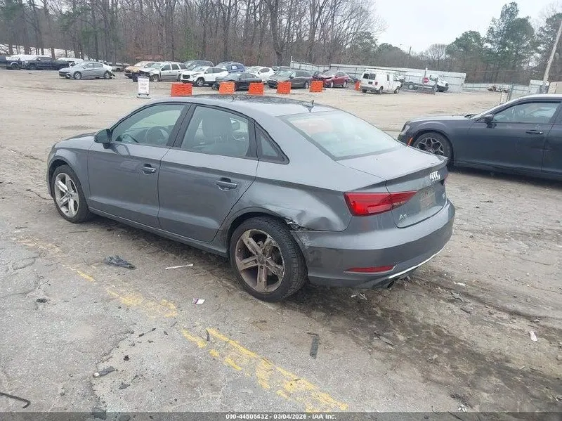 AUDI A3 PREMIUM 2017