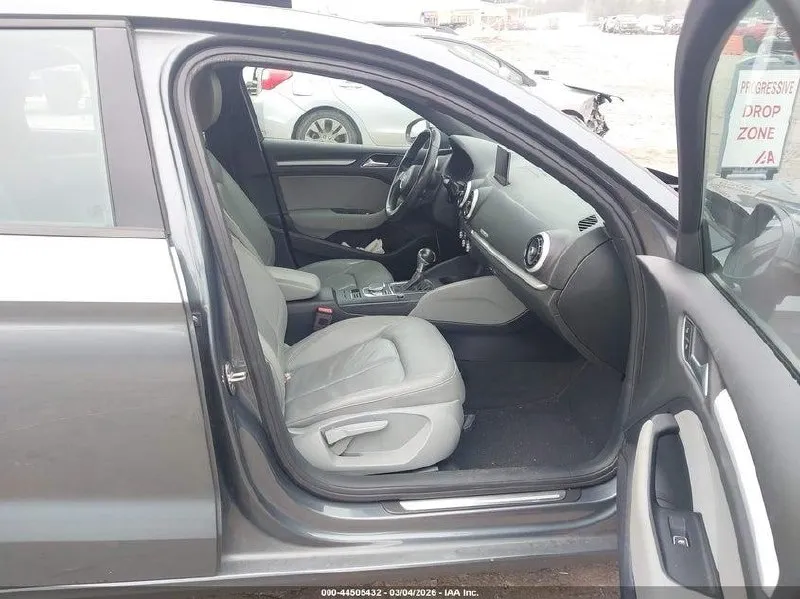 AUDI A3 PREMIUM 2017