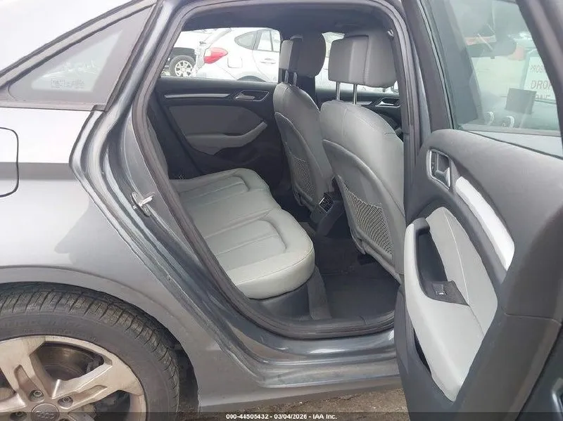 AUDI A3 PREMIUM 2017