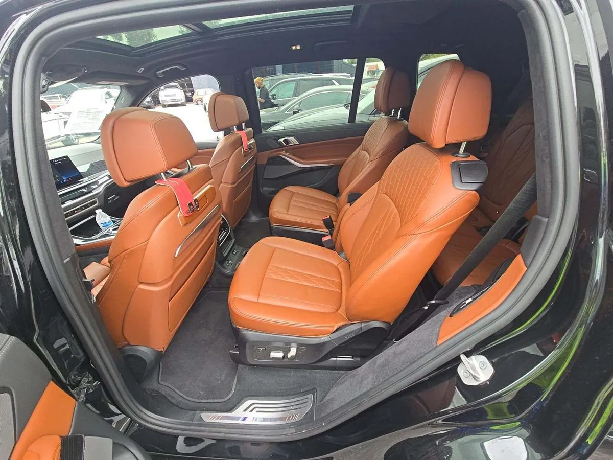 BMW X7 SPORTS ACTIVITY VEHICLE 2022