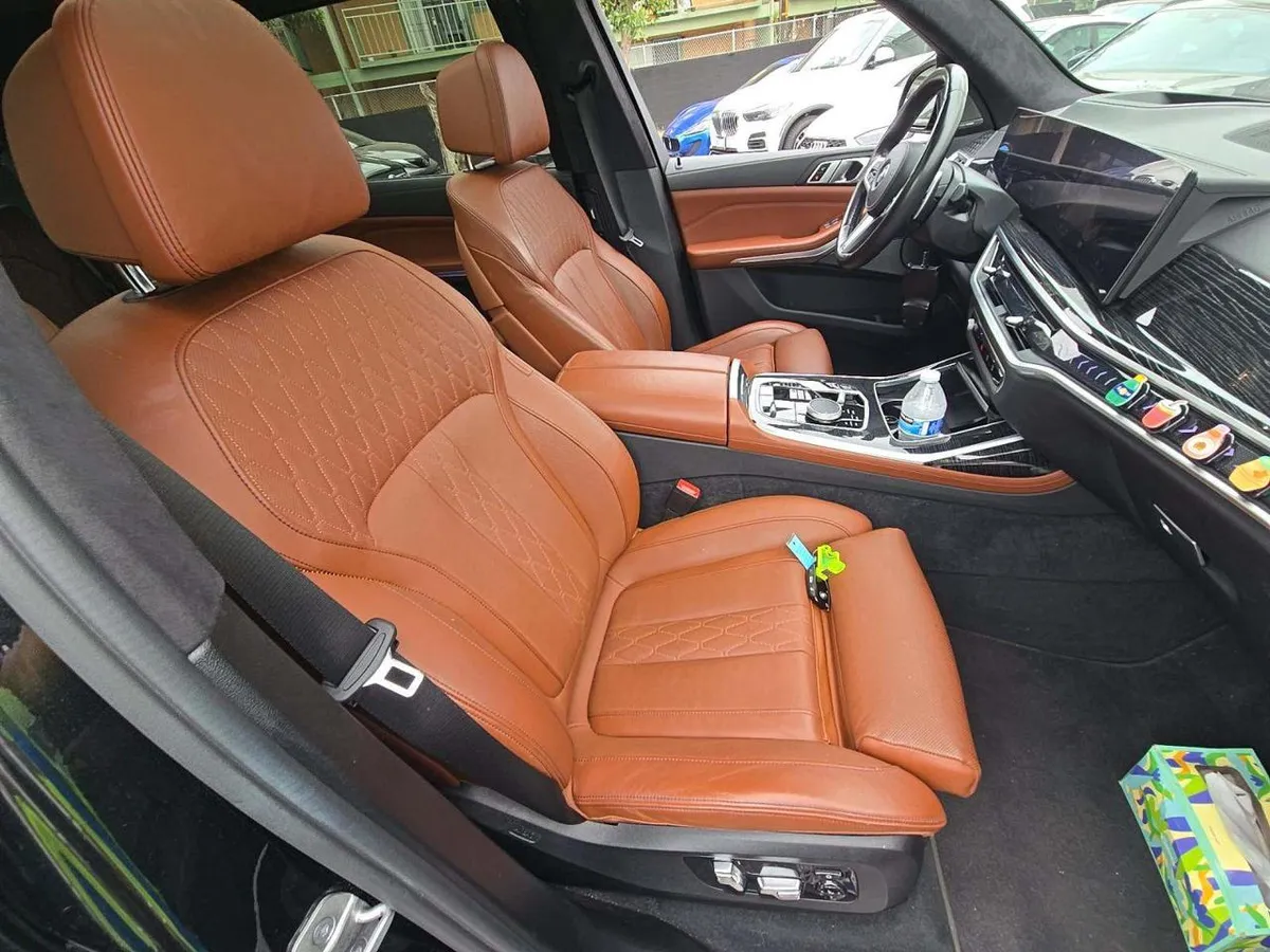 BMW X7 SPORTS ACTIVITY VEHICLE 2022