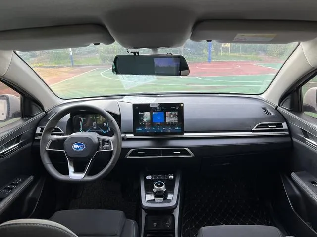 BYD E2 STANDARD 2021