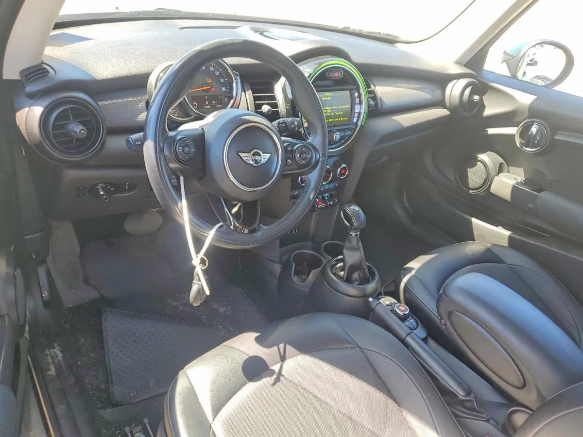 MINI COOPER 2018