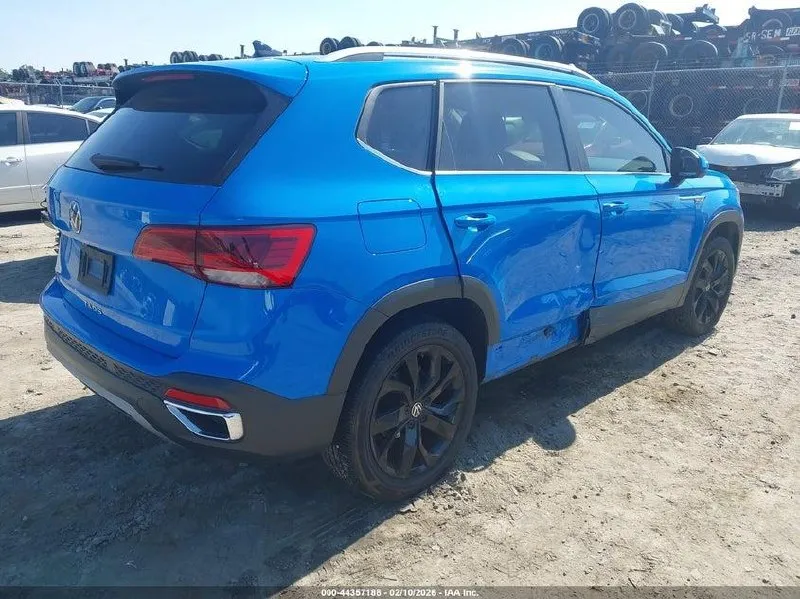 VOLKSWAGEN TAOS SE 2022