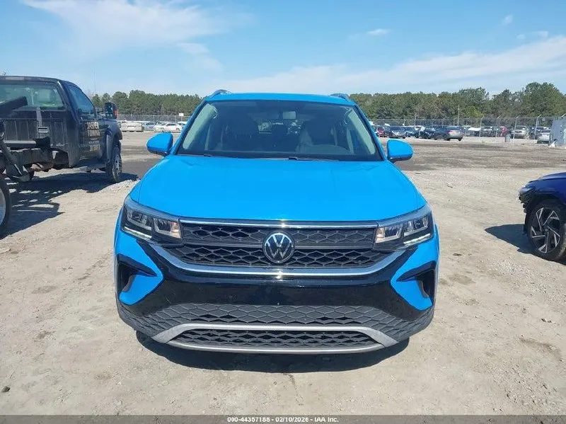 VOLKSWAGEN TAOS SE 2022