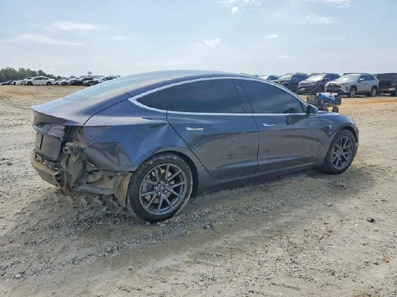 TESLA MODEL 3 2018