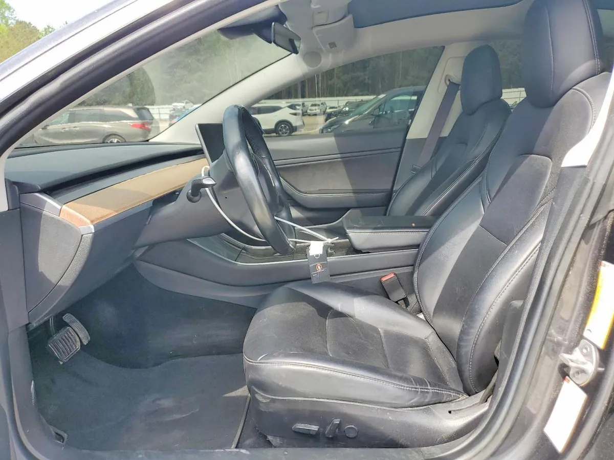 TESLA MODEL 3 2018