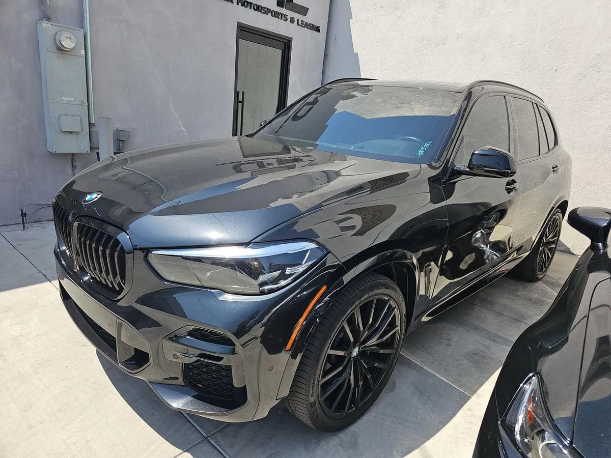 BMW X5 SPORTS ACTIVITY VEHICLE 2022