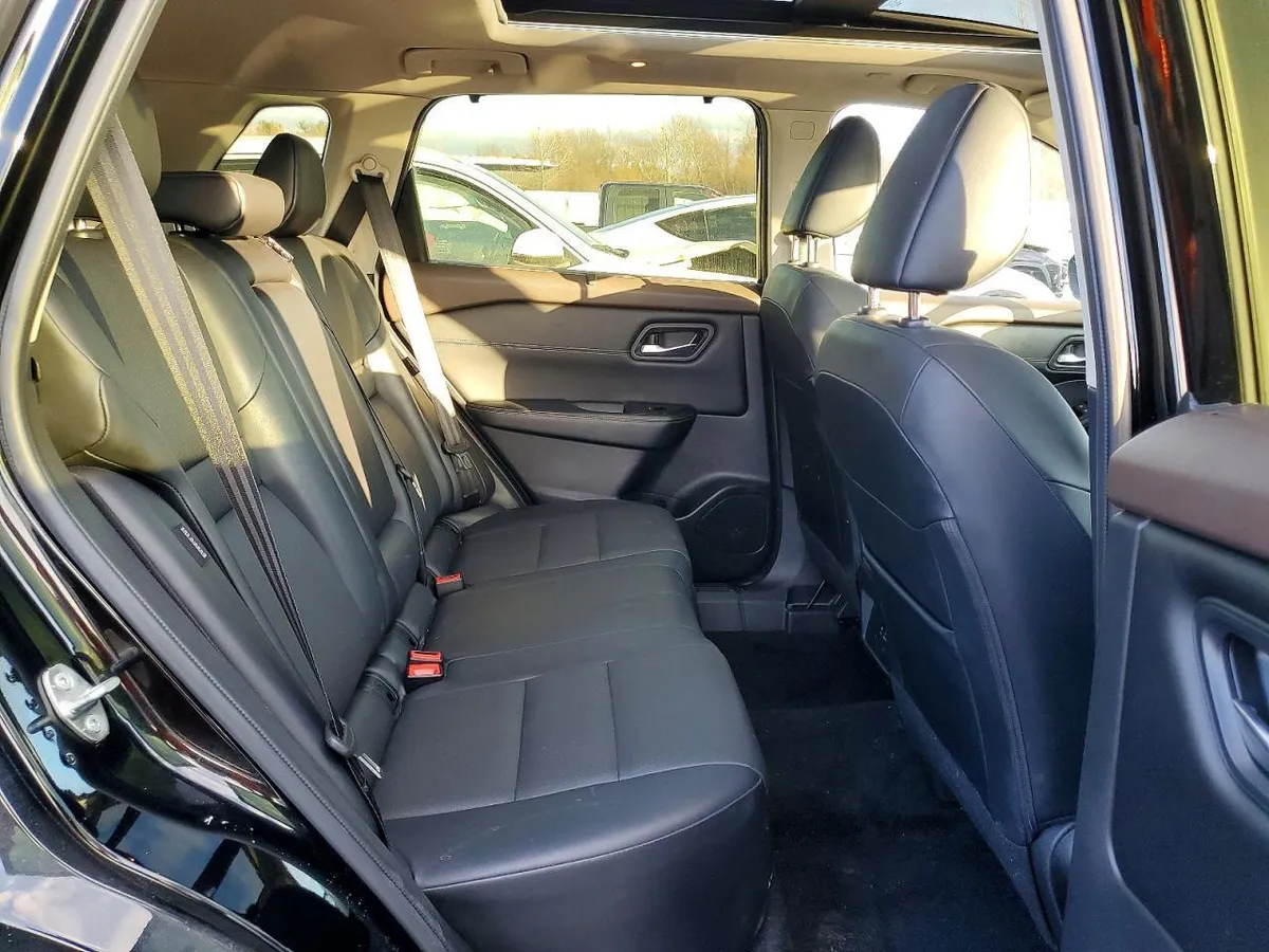 NISSAN ROGUE SV 2023