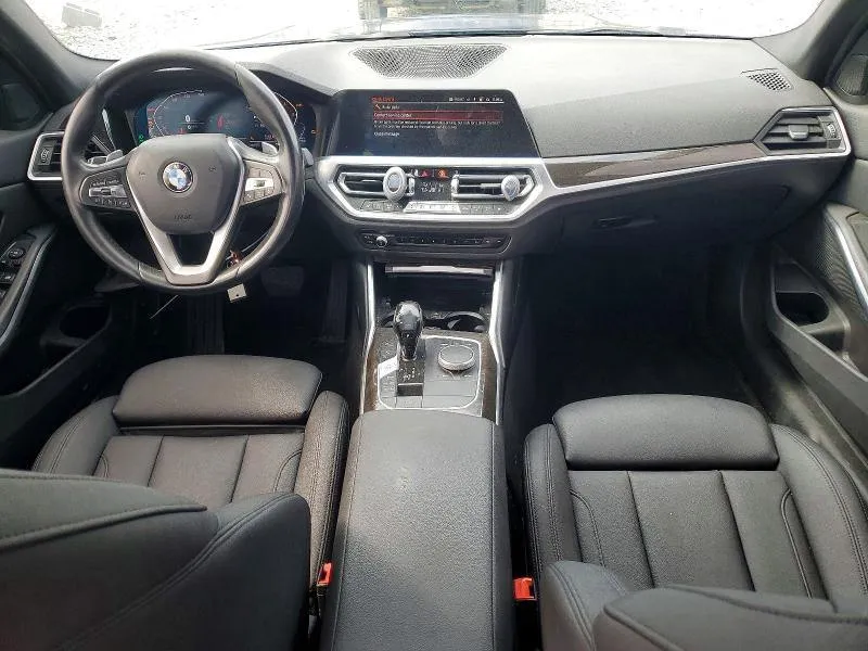 BMW 330XI 2019