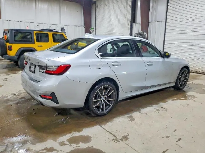 BMW 330XI 2019