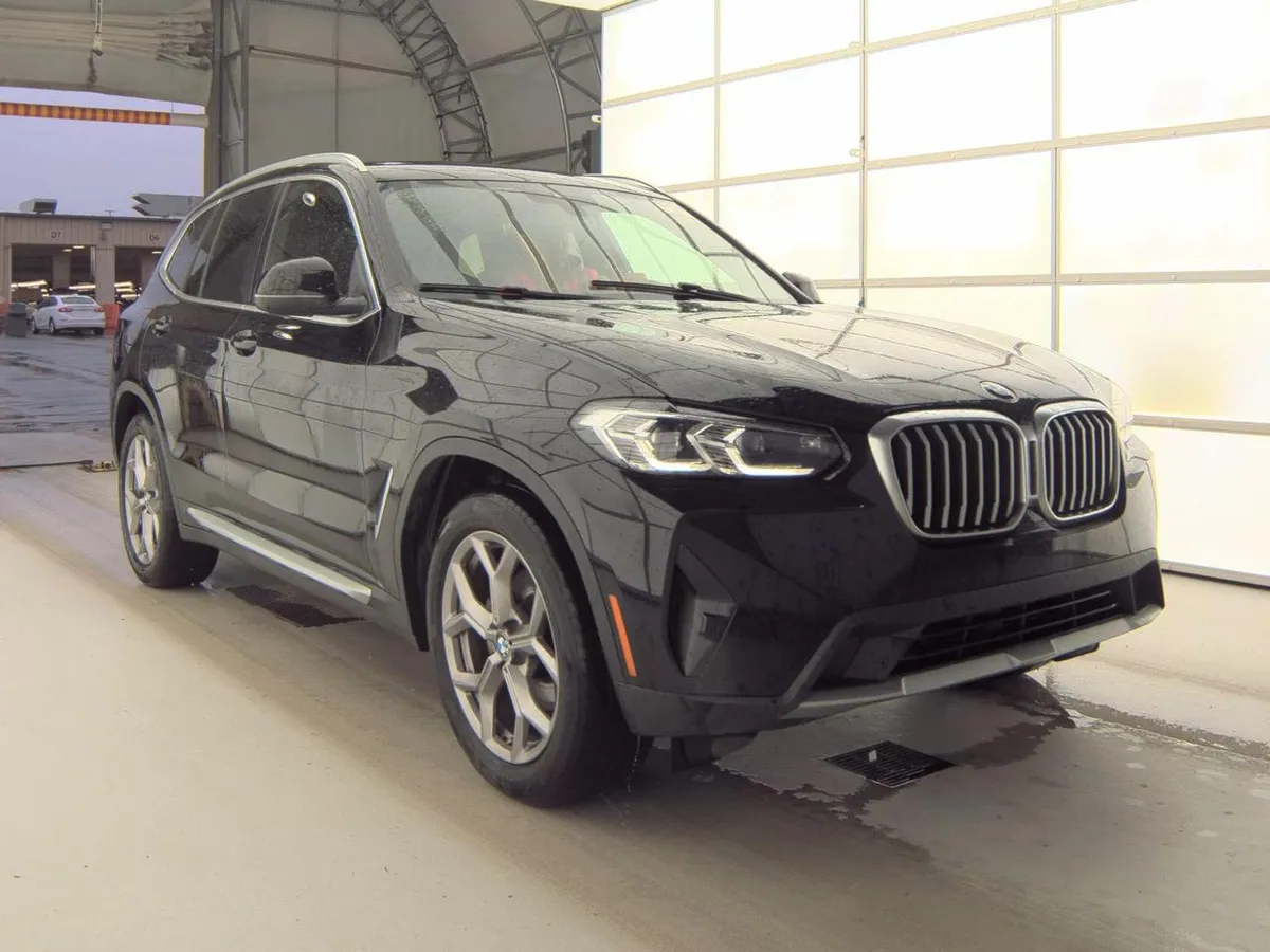BMW X3 КОМФОРТНЫЙ И ДИНАМИЧНЫЙ ПРЕМИУМ-КРОССОВЕР 2022