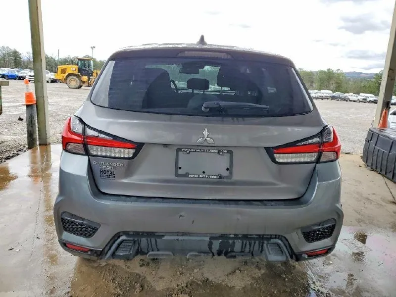 MITSUBISHI OUTLANDER SPORT ES 2022