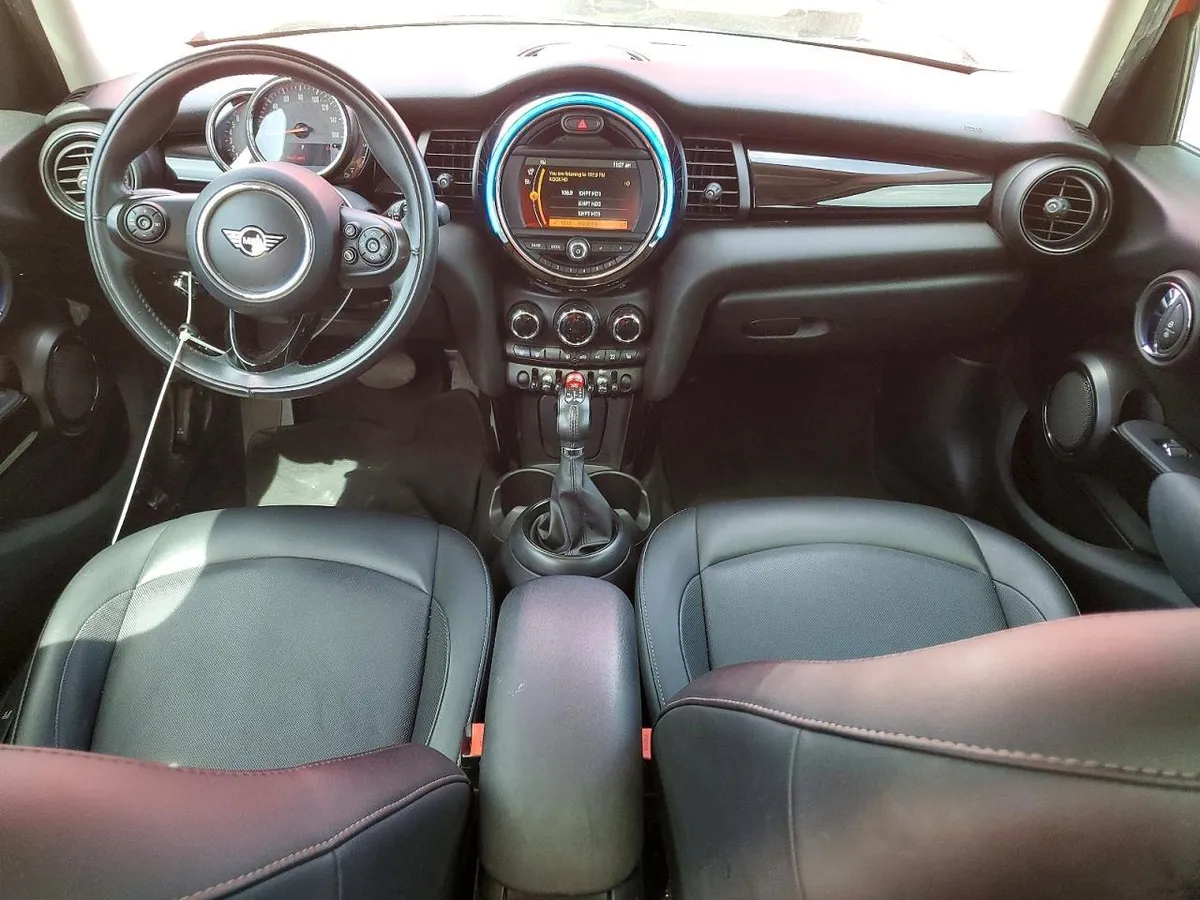 MINI COOPER 2018