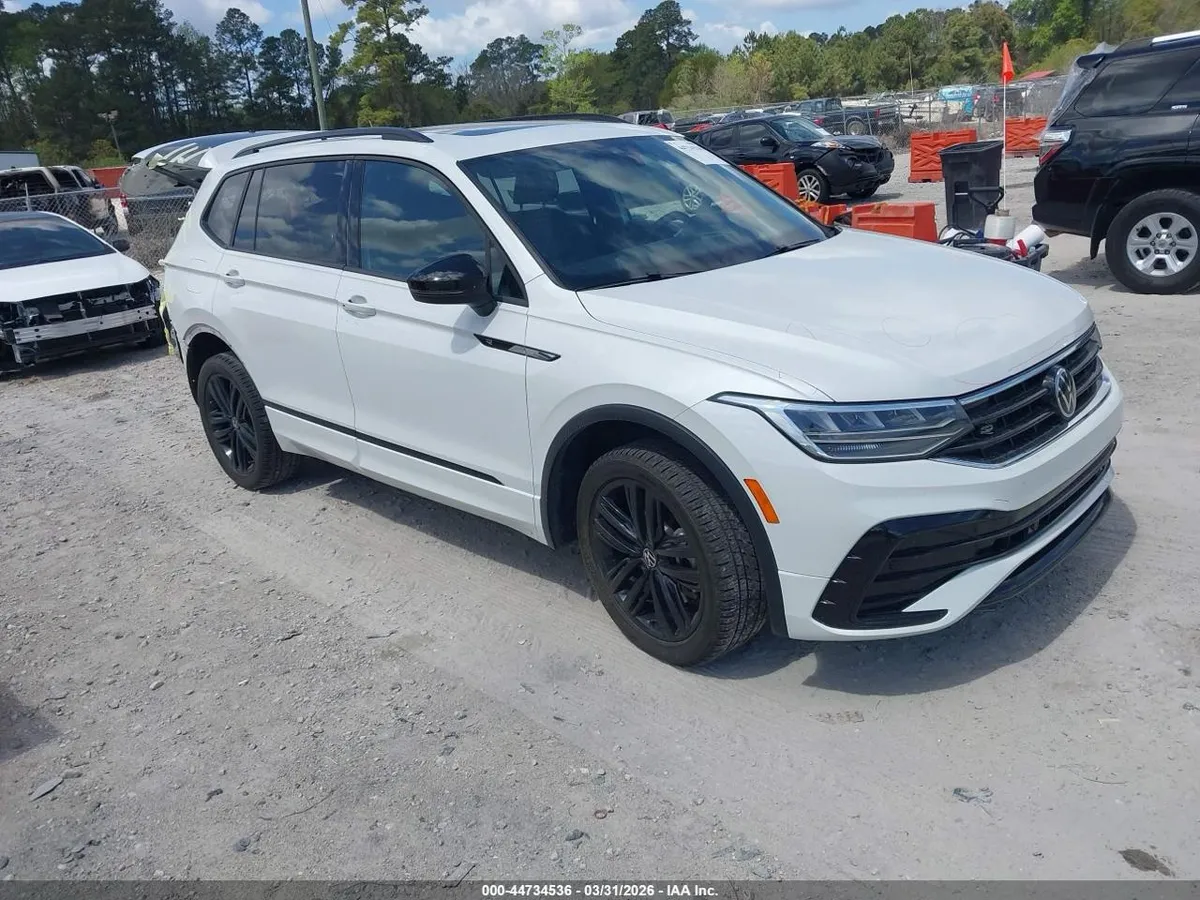 VOLKSWAGEN TIGUAN SE 2022