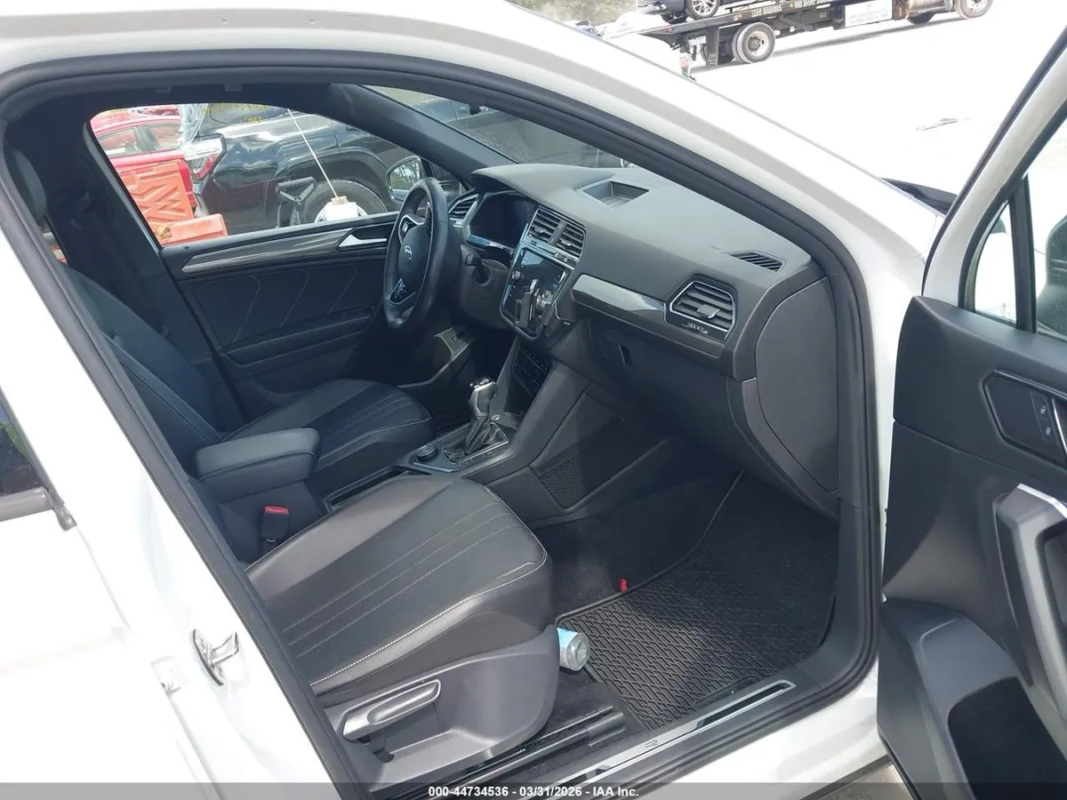 VOLKSWAGEN TIGUAN SE 2022