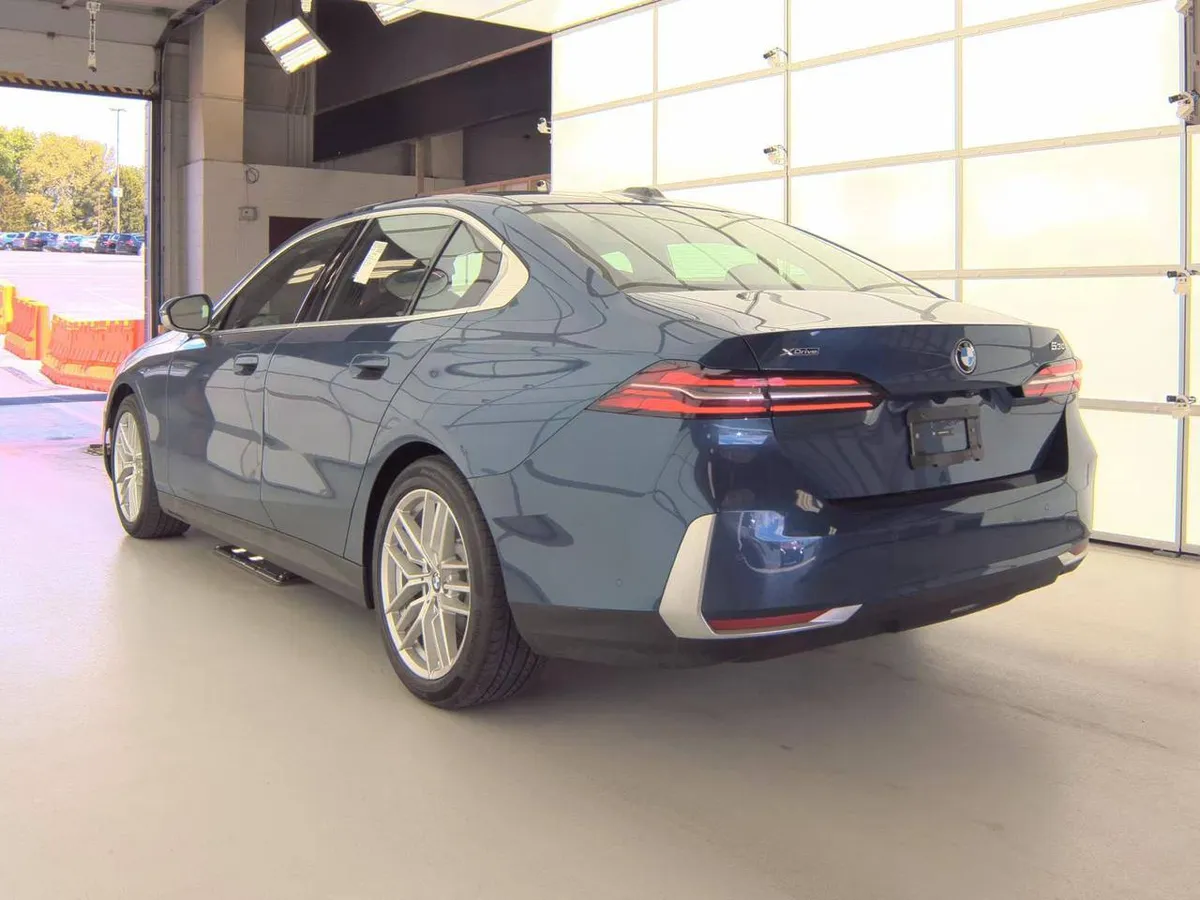BMW 5 SERIES SEDAN 530I 2024