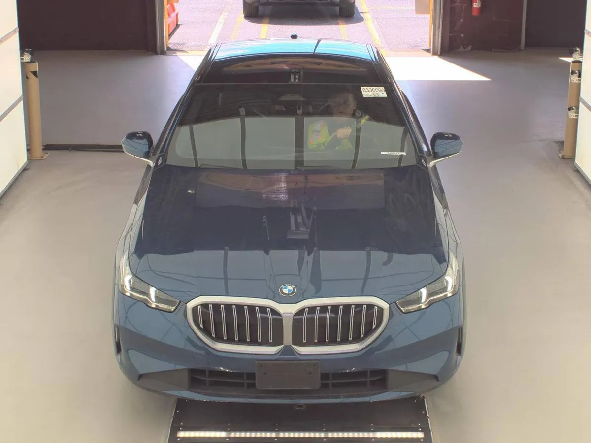 BMW 5 SERIES SEDAN 530I 2024