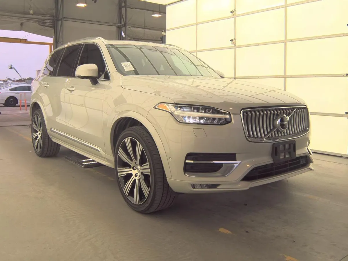 VOLVO XC90 T6 INSCRIPTION 6-PASSENGER 2022