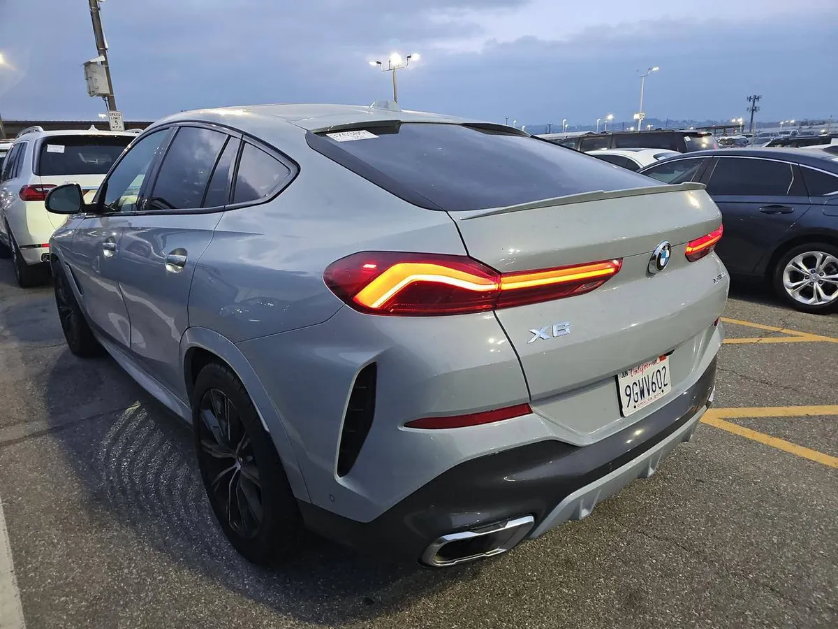 BMW X6 SPORTS ACTIVITY COUPE 2024