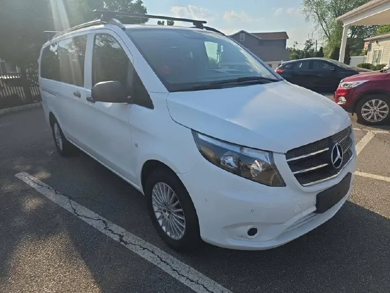 MERCEDES-BENZ METRIS PASSENGER 2019