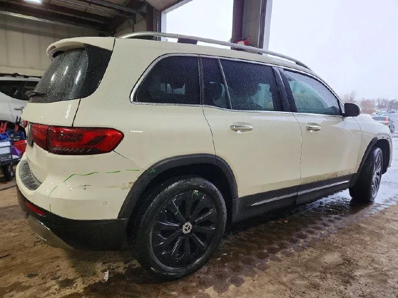 MERCEDES-BENZ GLB 250 4MATIC 2022