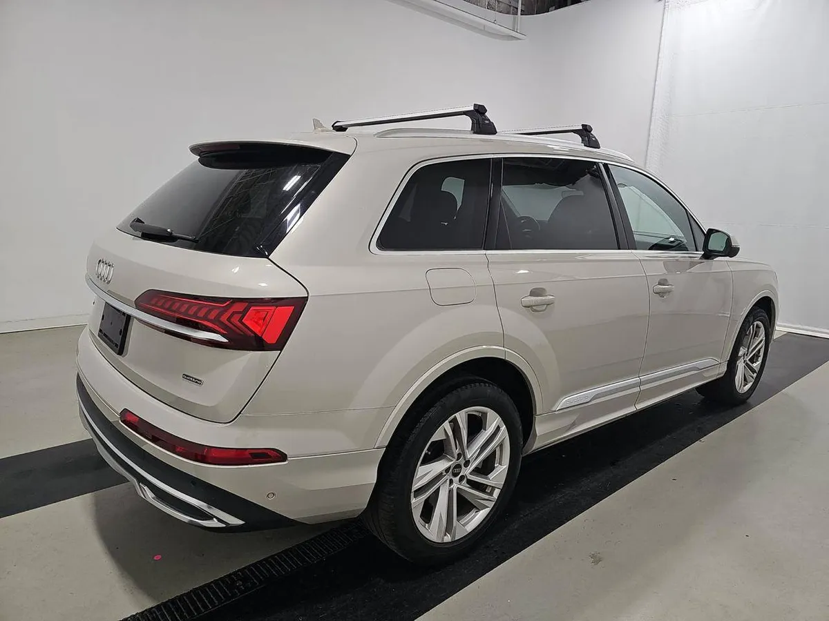 AUDI Q7 PREMIUM 2023