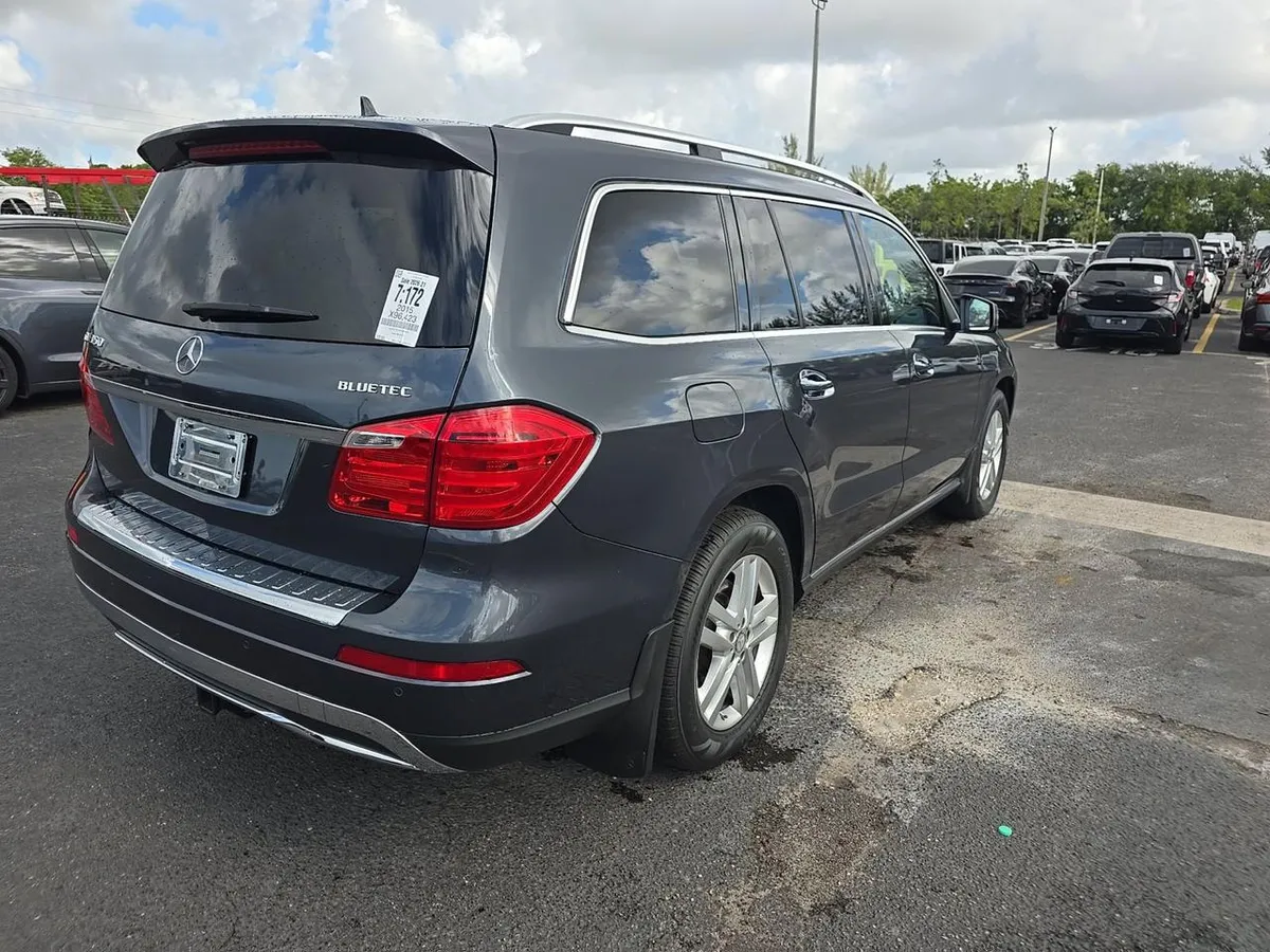MERCEDES-BENZ GL 350 BLUETEC 4MATIC 2015