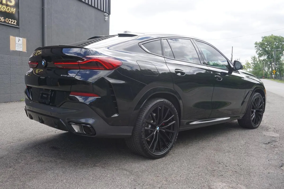 BMW X6 SPORTS ACTIVITY COUPE 2024