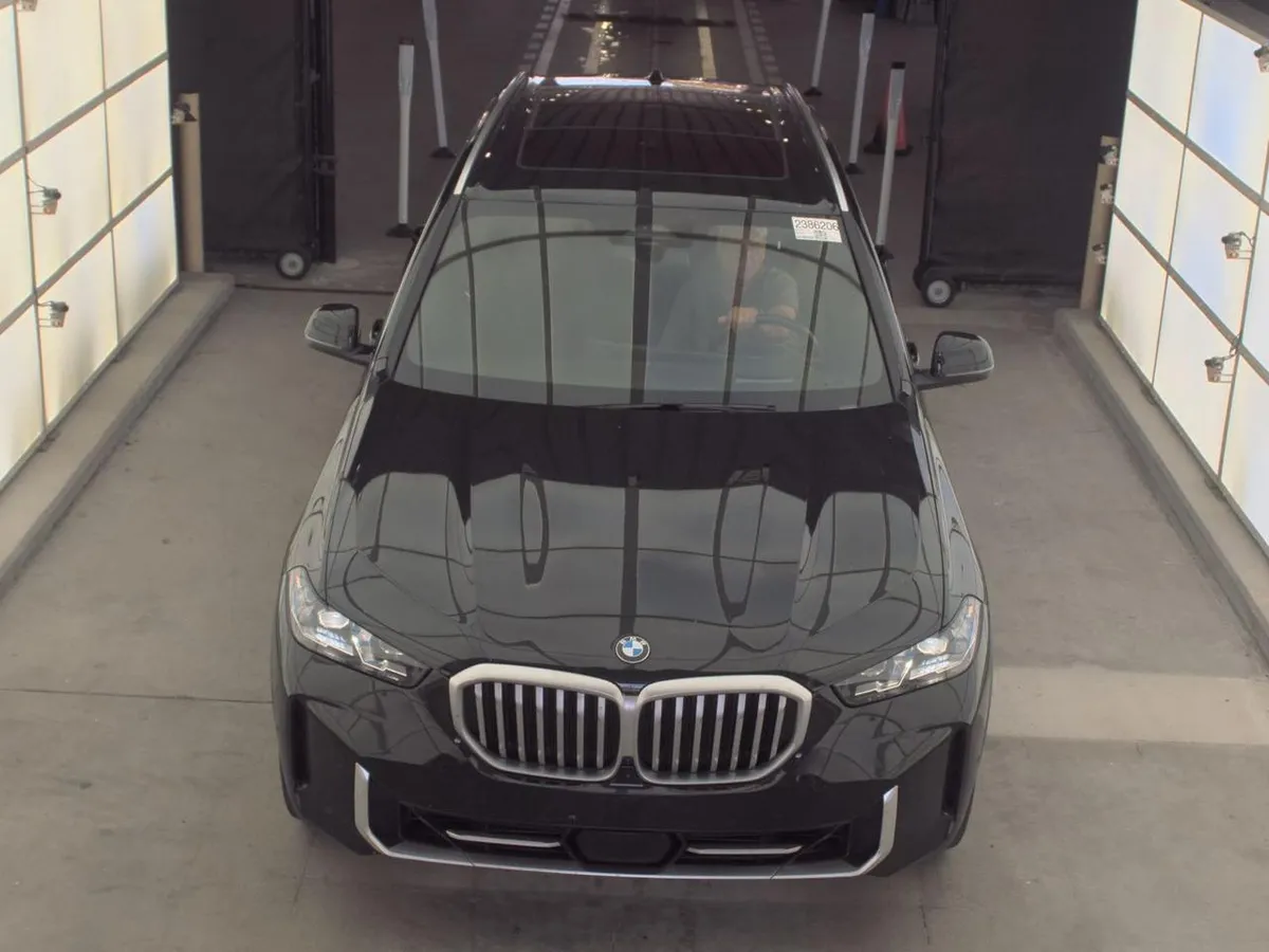 BMW X5 SPORTS ACTIVITY VEHICLE 2023