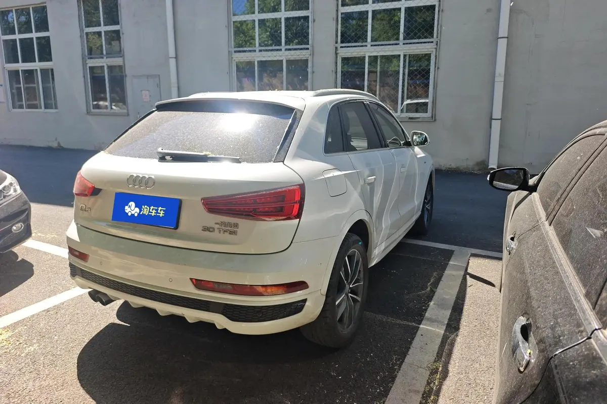 AUDI Q3 30 TFSI FASHION 2018