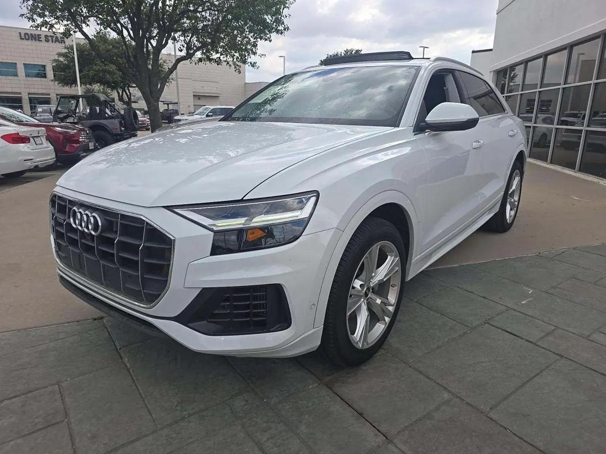 AUDI Q8 PREMIUM 2022