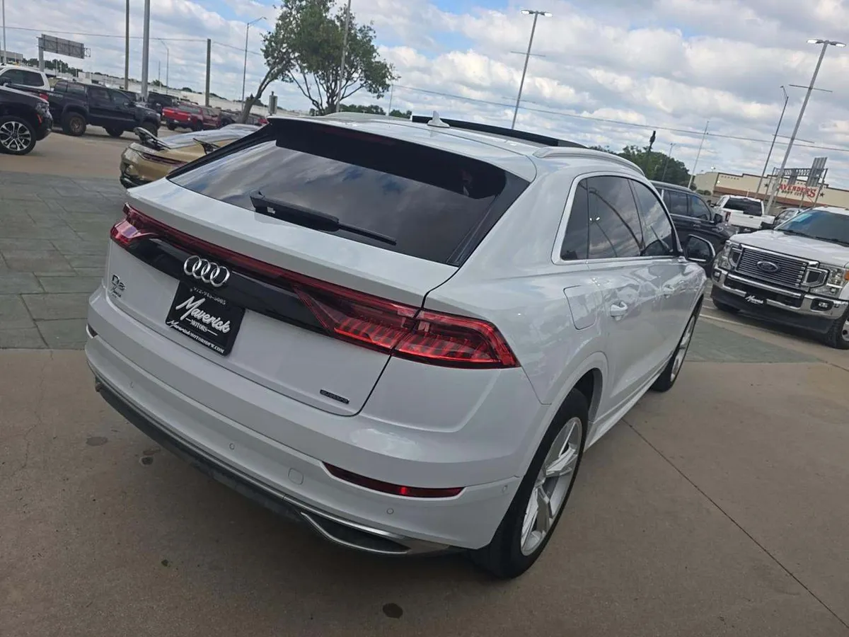 AUDI Q8 PREMIUM 2022