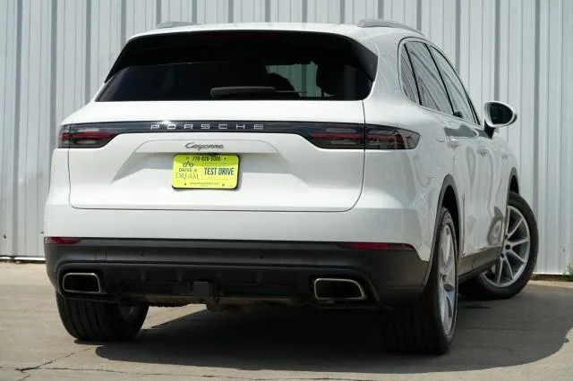 PORSCHE CAYENNE 2021