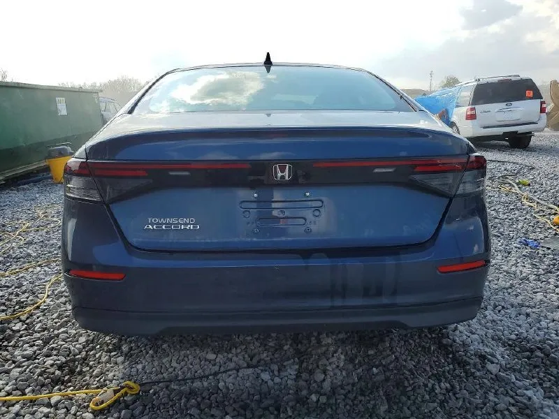 HONDA ACCORD EX 2024