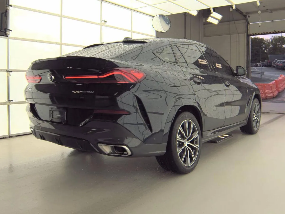 BMW X6 SPORTS ACTIVITY COUPE 2024