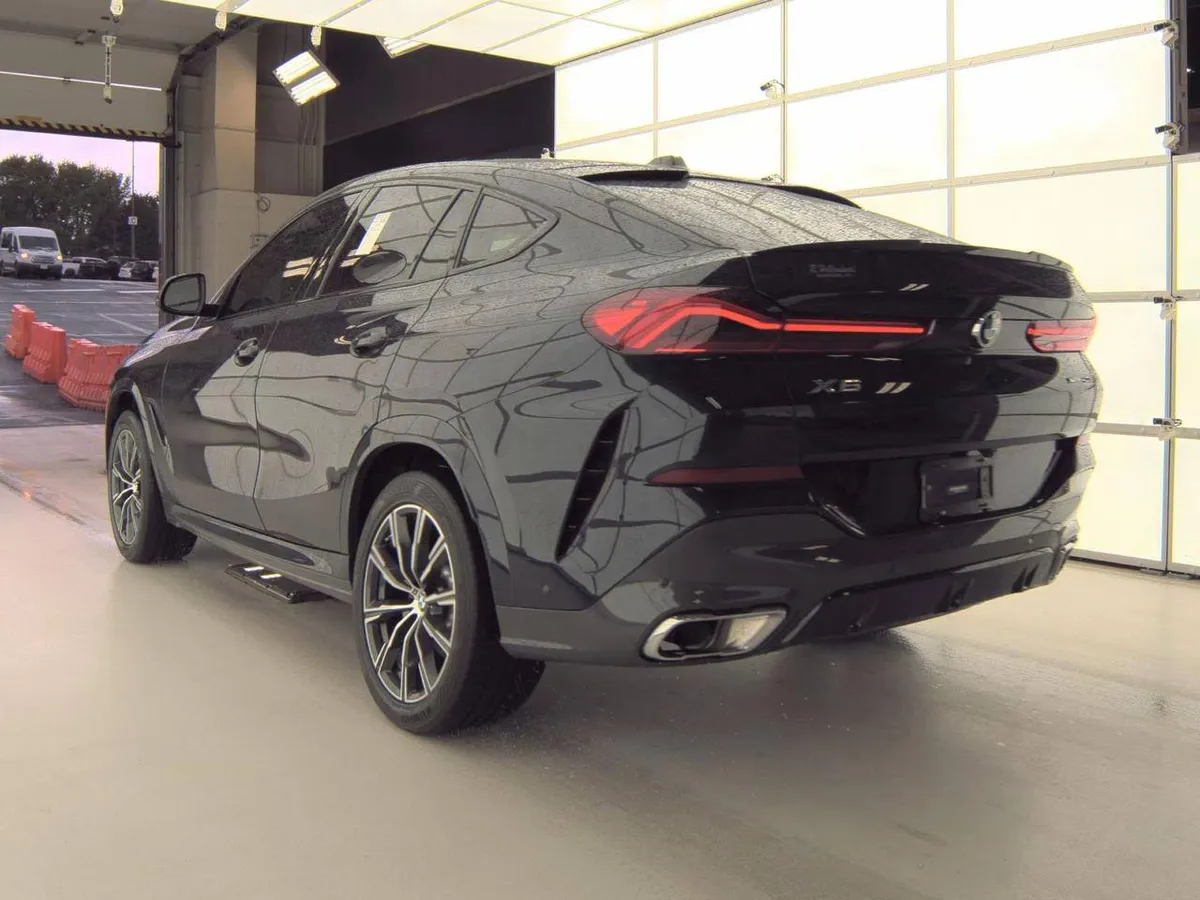 BMW X6 SPORTS ACTIVITY COUPE 2024