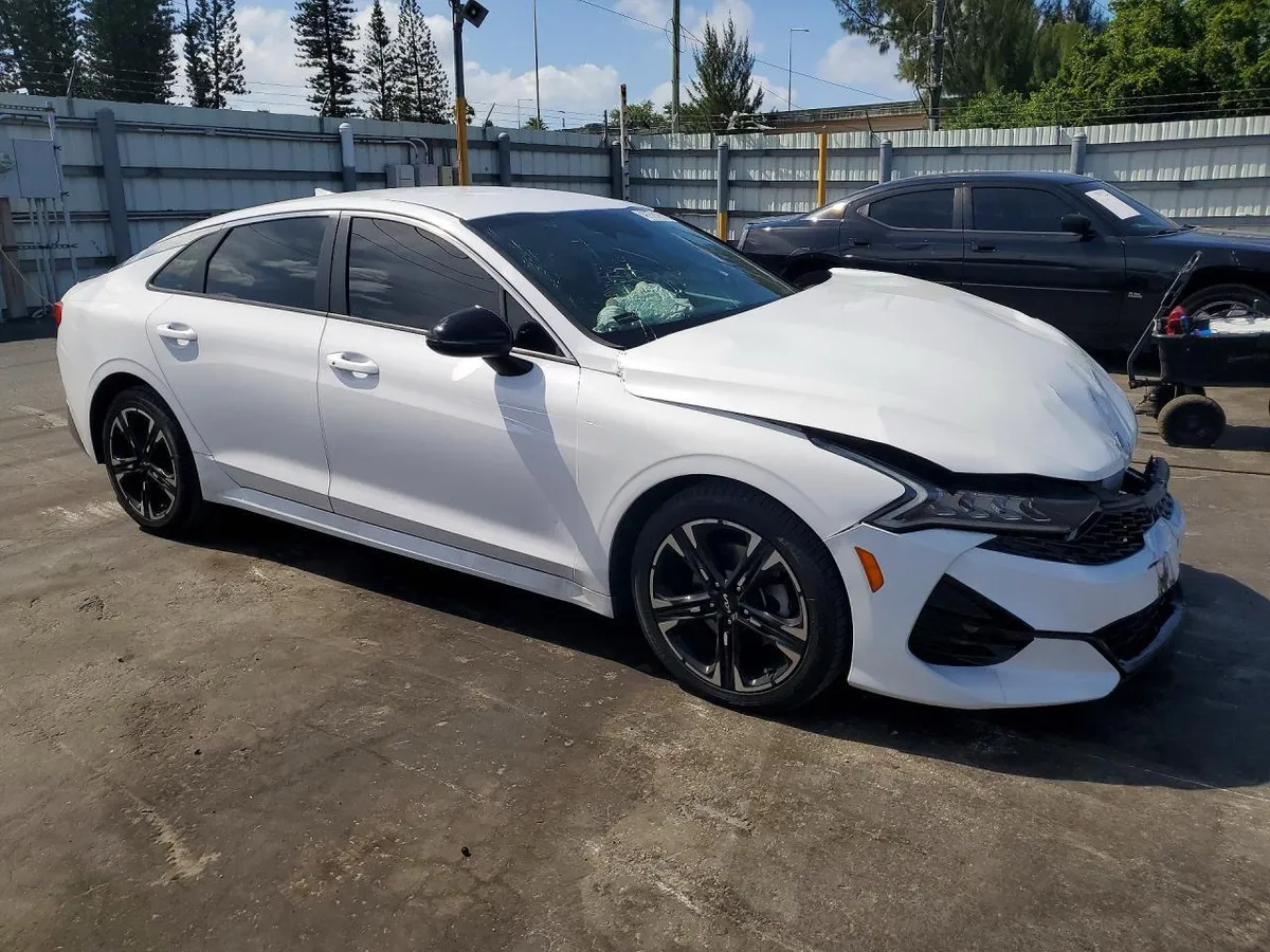 KIA K5 GT LINE 2022