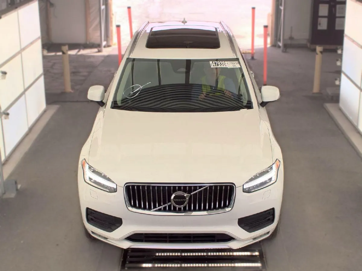 VOLVO XC90 B5 CORE 7-PASSENGER 2023
