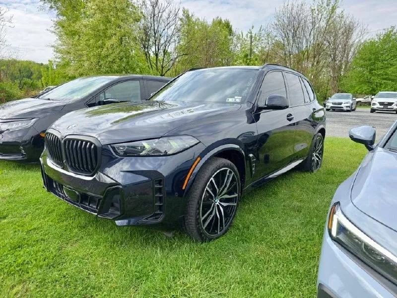 BMW X5 SPORTS ACTIVITY VEHICLE 2024
