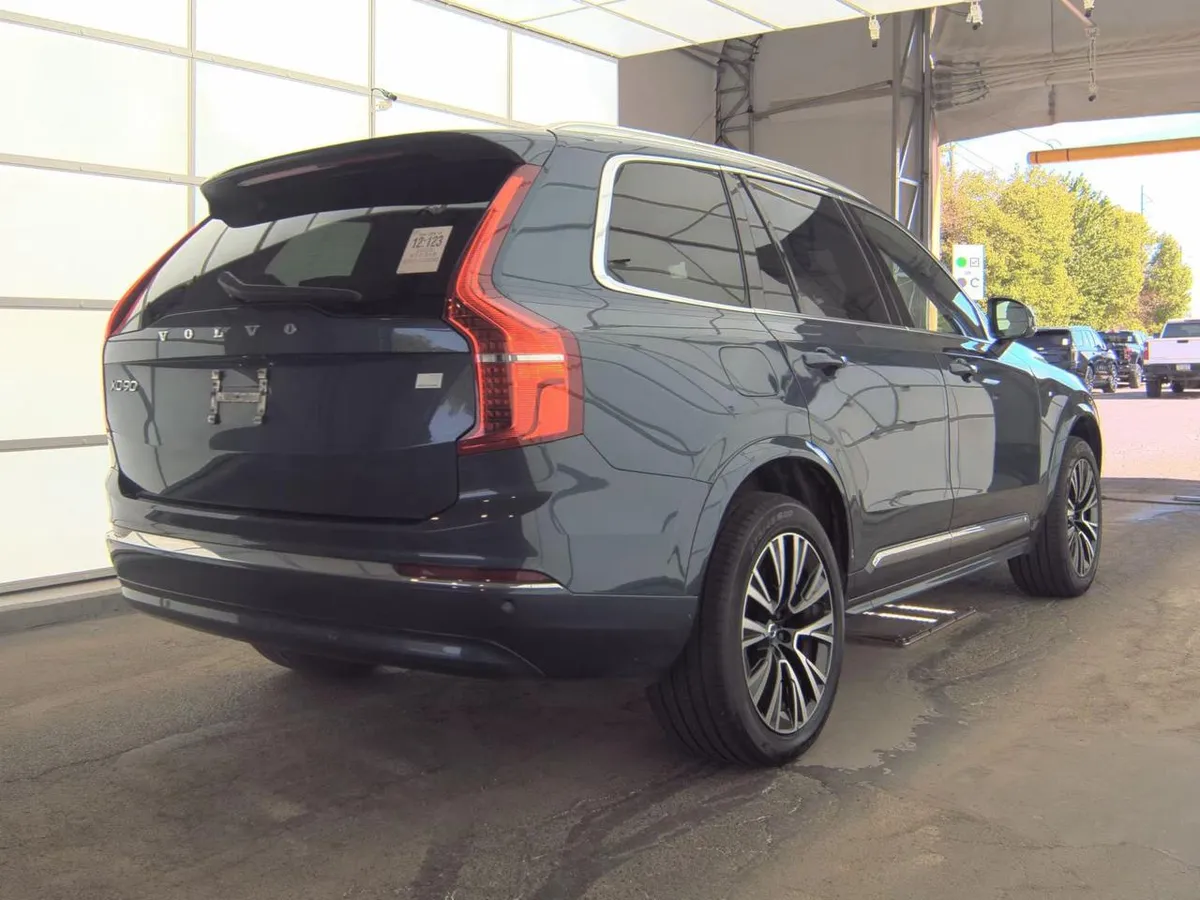 VOLVO XC90 RECHARGE PLUG-IN HYBRID 2023