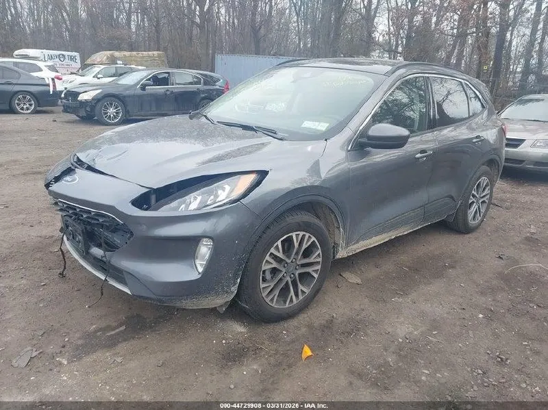 FORD ESCAPE SEL 2022